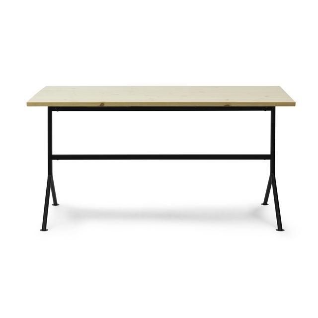 Normann Copenhagen Kip Skrivbord i Sort Fyrretræ