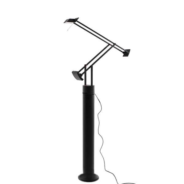 Artemide Tizio Bordlampe med Pelare – Elegant Sort Design